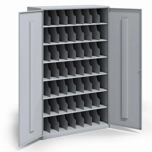 Металлический шкаф для 56 противогазов ХПГ-56, с дверьми (1900х1254х500)